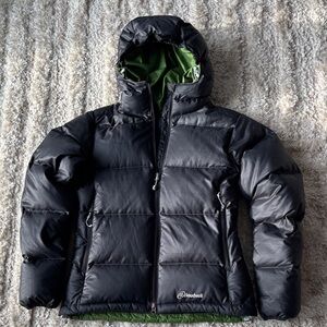 Cloudveil Black Puffer Jacket with Green Lining
